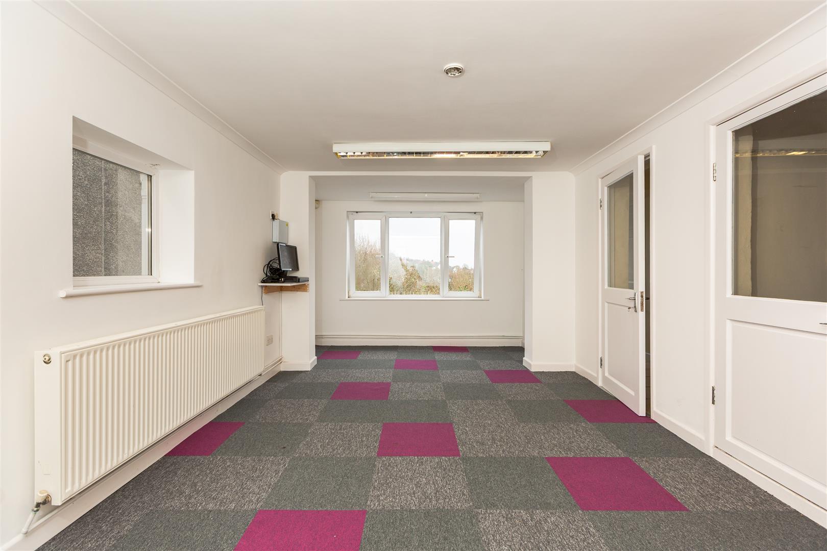 Lon Mafon, Sketty, Swansea, SA2 9ER